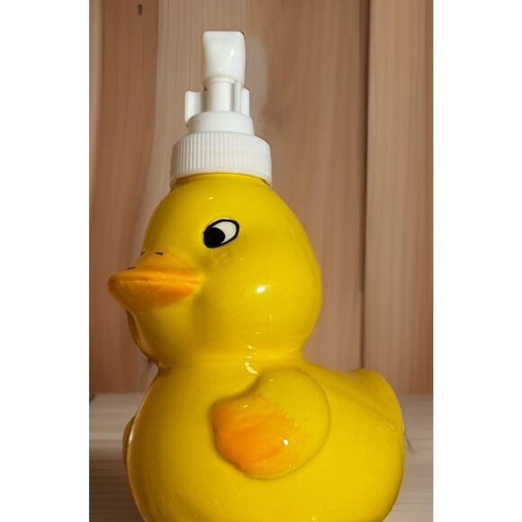 Vintage “Rubber Ducky” Hand Soap Or Lotion Dispenser Duck Greenbrier Int - Picture 3 of 4